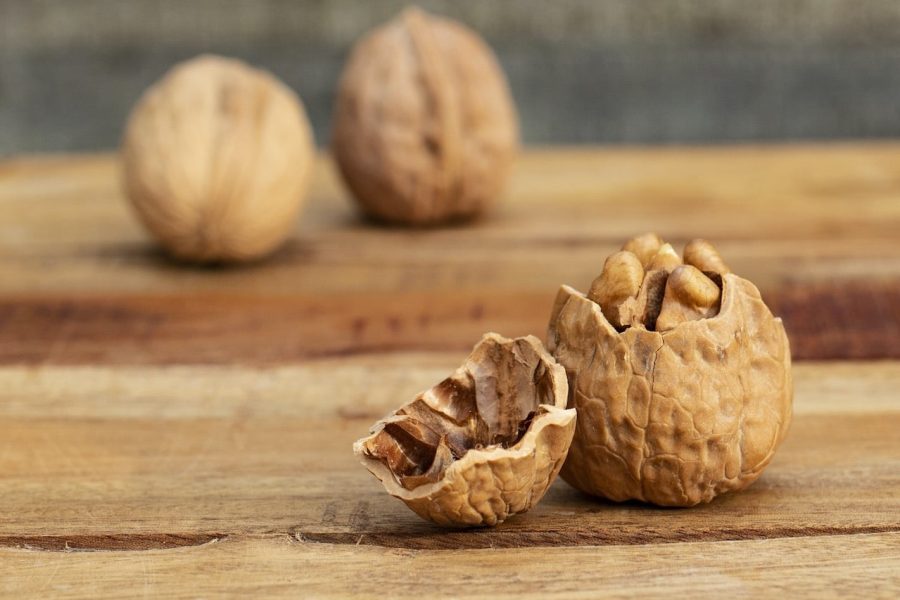 ¿Los frutos secos engordan? Conoce cuáles tienen más y menos grasas (y muchas razones saludables para recomendarlos)